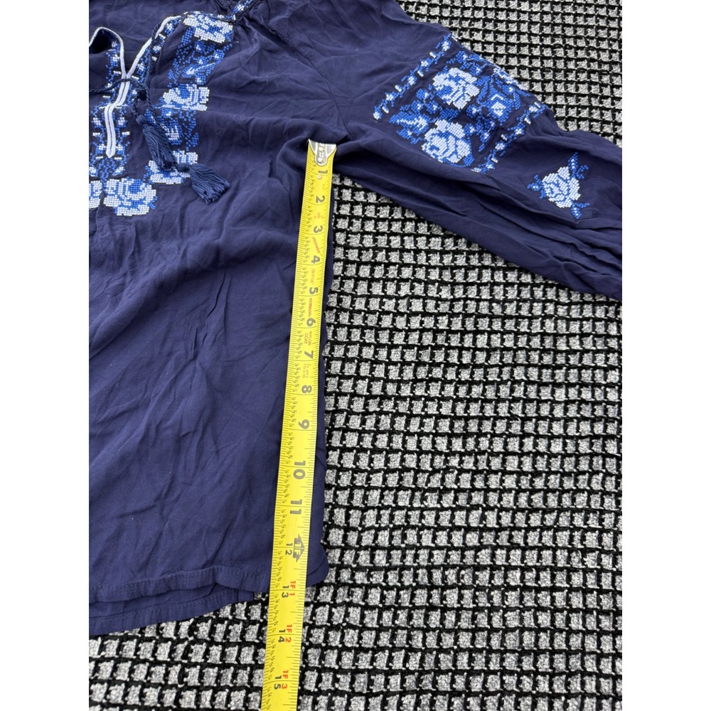 Zhuravel Vyshyvanka Peasant Blouse Womens M Navy Blue Floral Embroidery - Picture 4 of 9